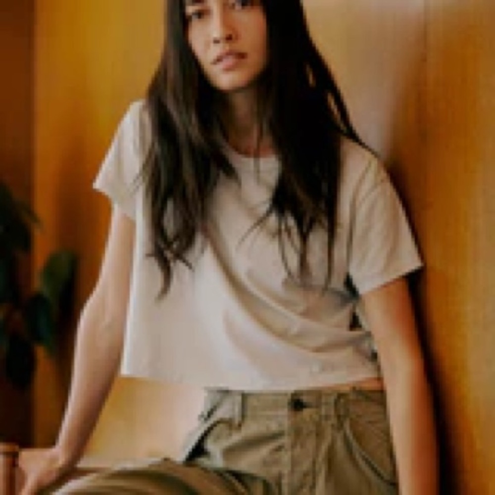 Oyster Venice Wash Pima Cropped Easy Crew